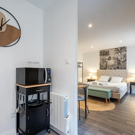 Apartament Secret Cache De Valmy
